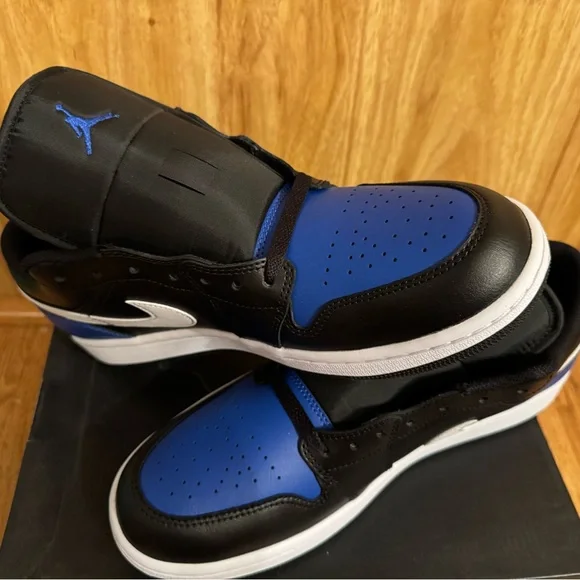 NEW Nike Air Jordan 1 low Black/Royal - Picture 2 of 9